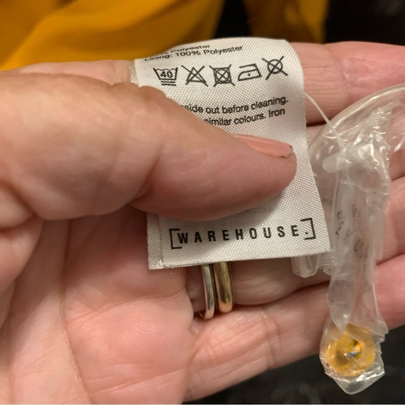 Warehouse mustard yellow shift pleated hem dress UK size 6. US 2. SKU I6 - Picture 8 of 14